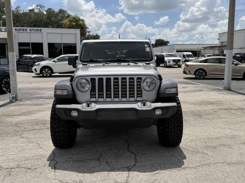 Billet Silver Metallic Clearcoat 2018 Jeep Wrangler Unlimited Sport