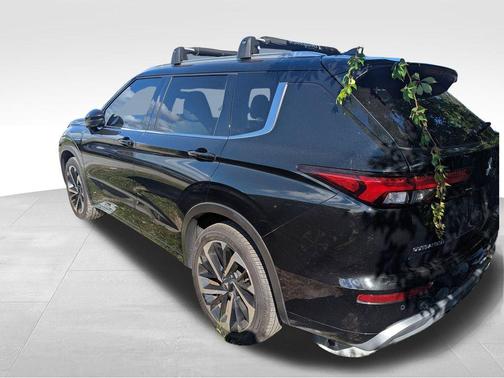 2024 Mitsubishi Outlander SEL