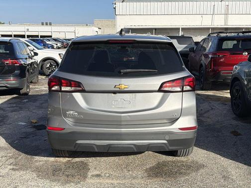 Sterling Gray Metallic 2024 Chevrolet Equinox LT