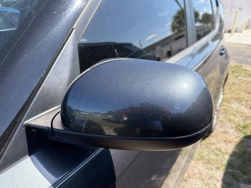 Gravity Gray 2022 Kia Soul LX