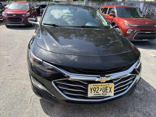 Mosaic Black Metallic 2024 Chevrolet Malibu LT