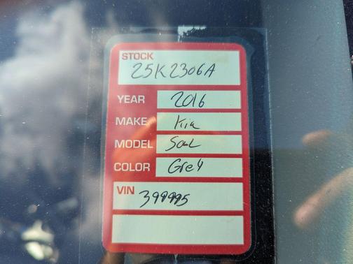 2016 Kia Soul Base