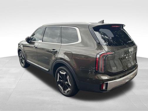 2023 Kia Telluride EX