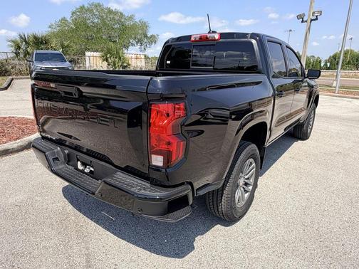 Black 2026 Chevrolet Colorado LT