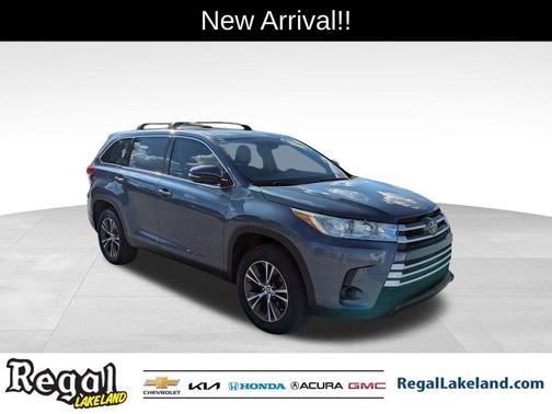2019 Toyota Highlander LE