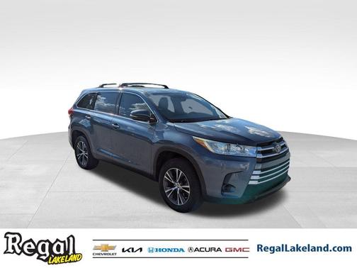 2019 Toyota Highlander LE
