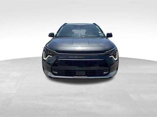 2024 Kia Niro SX