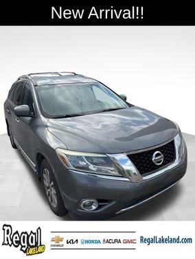 2015 Nissan Pathfinder SL