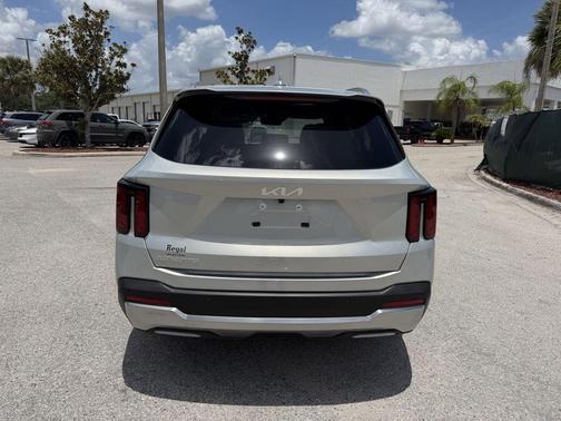 Ivory Silver 2026 Kia Sorento S