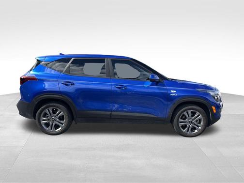 2022 Kia Seltos LX