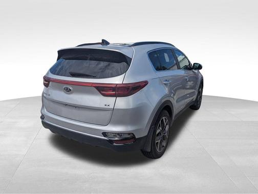 2020 Kia Sportage EX