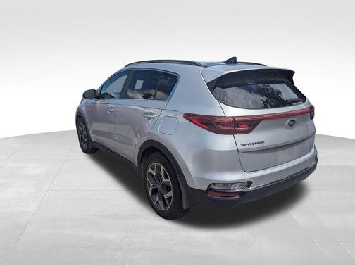 2020 Kia Sportage EX