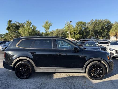 Ebony Black 2023 Kia Telluride SX-Prestige X-Line