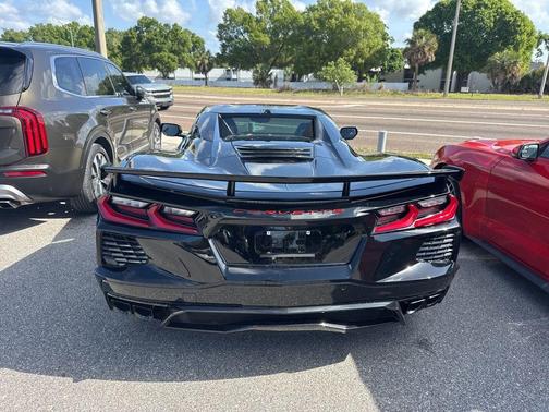 2025 Chevrolet Corvette Stingray w/3LT