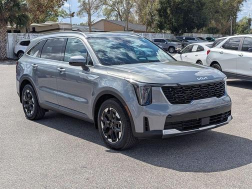 2025 Kia Sorento S