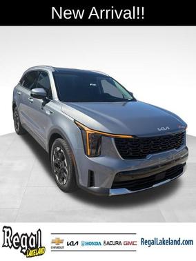 2025 Kia Sorento S