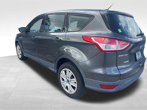 2016 Ford Escape S