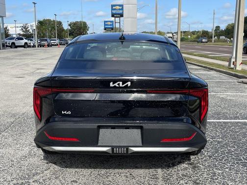 2025 Kia K4 EX