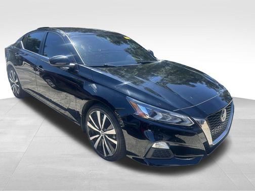 2021 Nissan Altima 2.5 SR