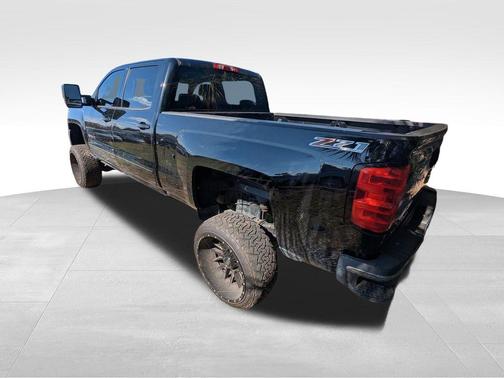 2017 Chevrolet Silverado 2500 LT