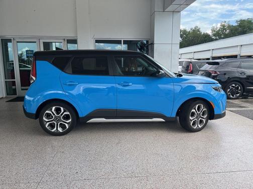 Surf Blue 2025 Kia Soul EX