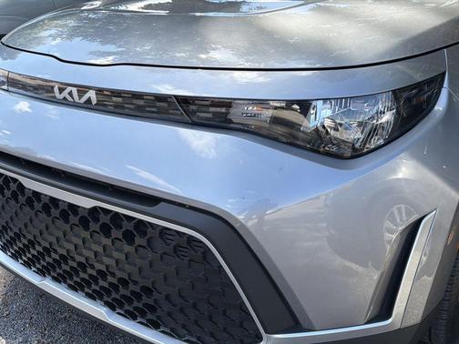 Steel Gray 2025 Kia Soul LX