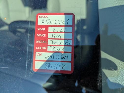 2025 Kia Telluride S