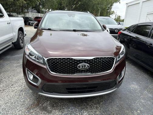 Sangria Red 2017 Kia Sorento EX