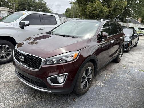 Sangria Red 2017 Kia Sorento EX