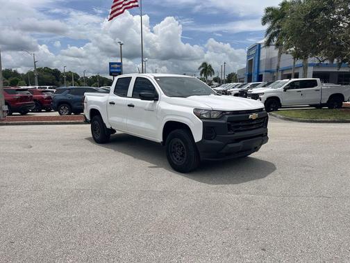 2025 Chevrolet Colorado WT