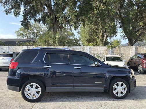 Dark Sapphire Blue Metallic 2017 GMC Terrain SLT