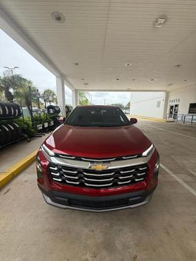 Radiant Red 2025 Chevrolet Equinox LT