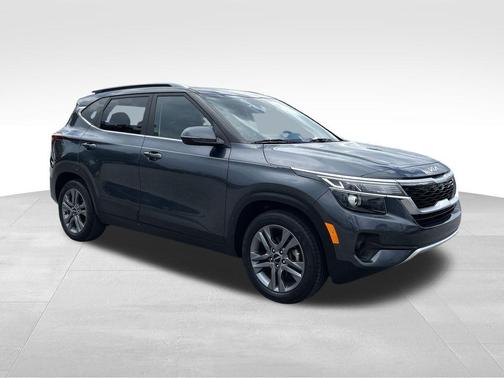 2022 Kia Seltos S
