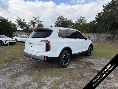 2025 Kia Telluride EX
