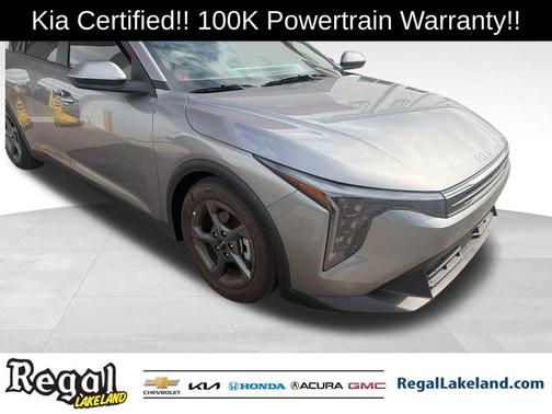 2025 Kia K4 LXS