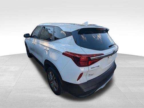 2021 Kia Seltos LX