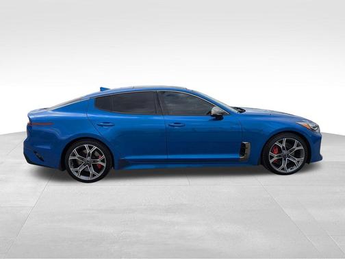 2020 Kia Stinger GT2