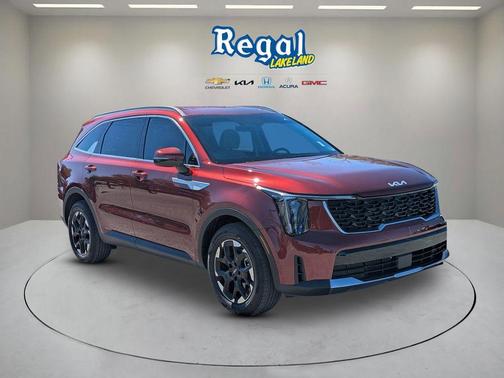 Red 2025 Kia Sorento S