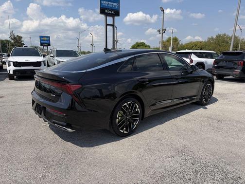 Aurora Black Pearl 2026 Kia K5 GT