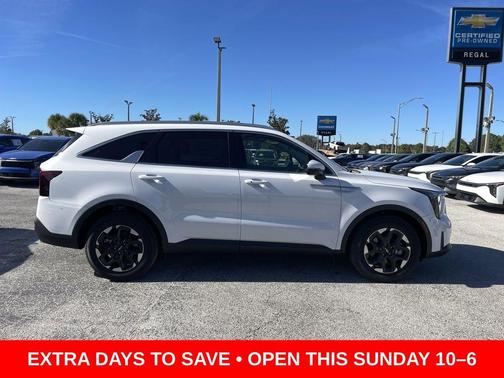 2025 Kia Sorento S