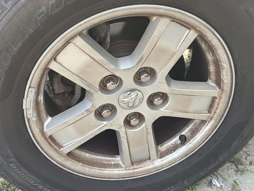 Bright Silver Clearcoat Metallic 2008 Dodge Durango SLT