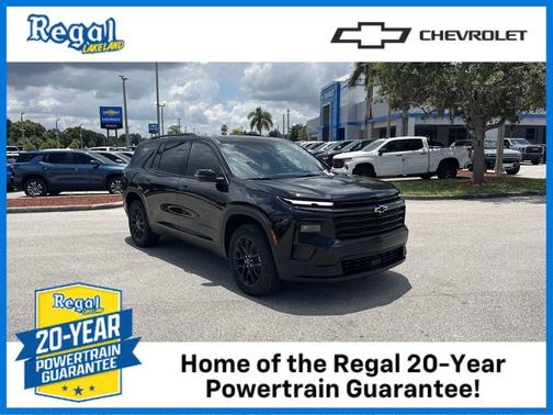 2025 Chevrolet Traverse LT