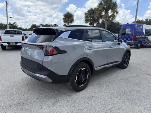 Wolf Gray 2026 Kia Sportage EX