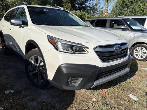 Crystal White Pearl 2021 Subaru Outback Touring XT