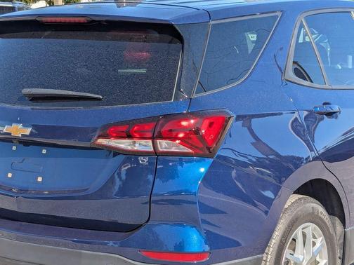 2022 Chevrolet Equinox LS