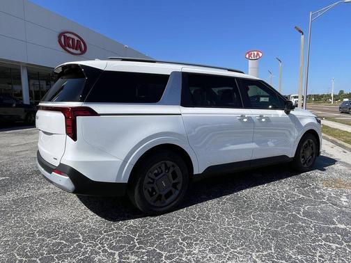 2026 Kia Carnival Hybrid EX