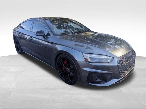 2022 Audi S5 3.0T Prestige