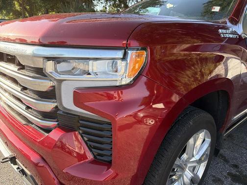 Radiant Red 2025 Chevrolet Silverado 1500 High Country