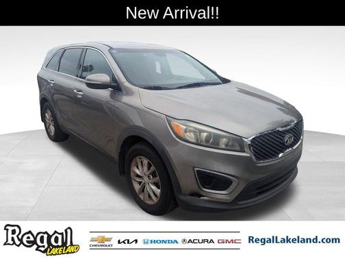 2017 Kia Sorento L