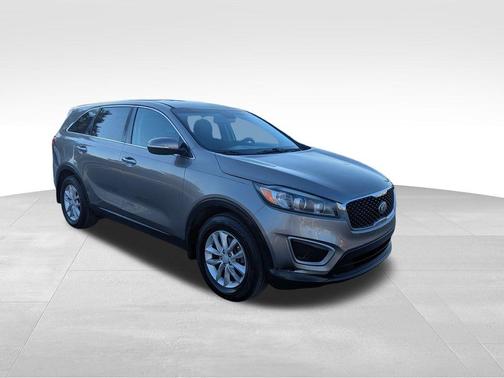 2017 Kia Sorento L